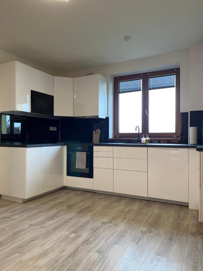 Apartment Golden Prague 78 Вестец Экстерьер фото