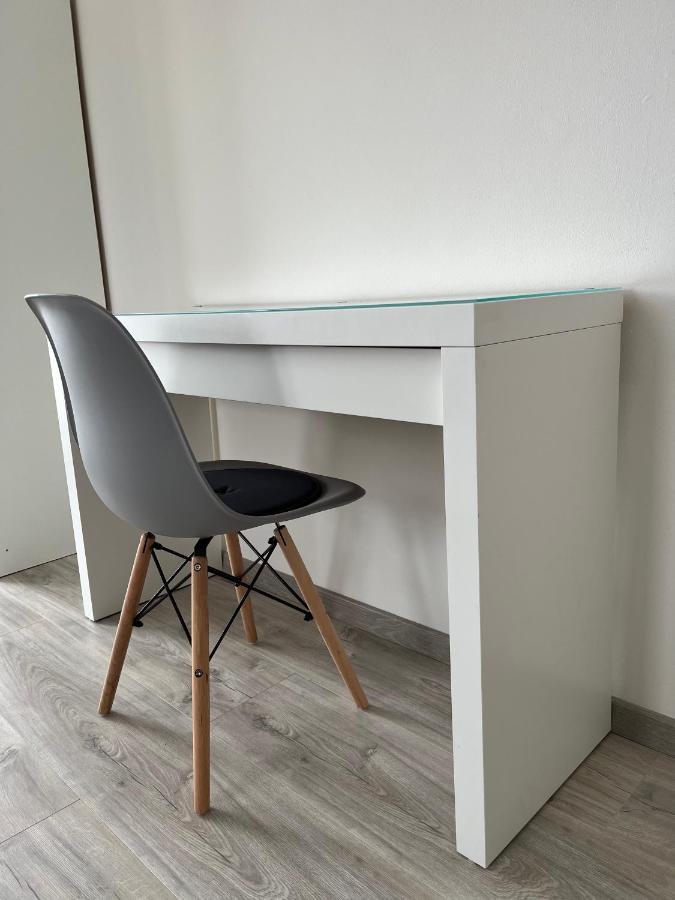 Apartment Golden Prague 78 Вестец Экстерьер фото
