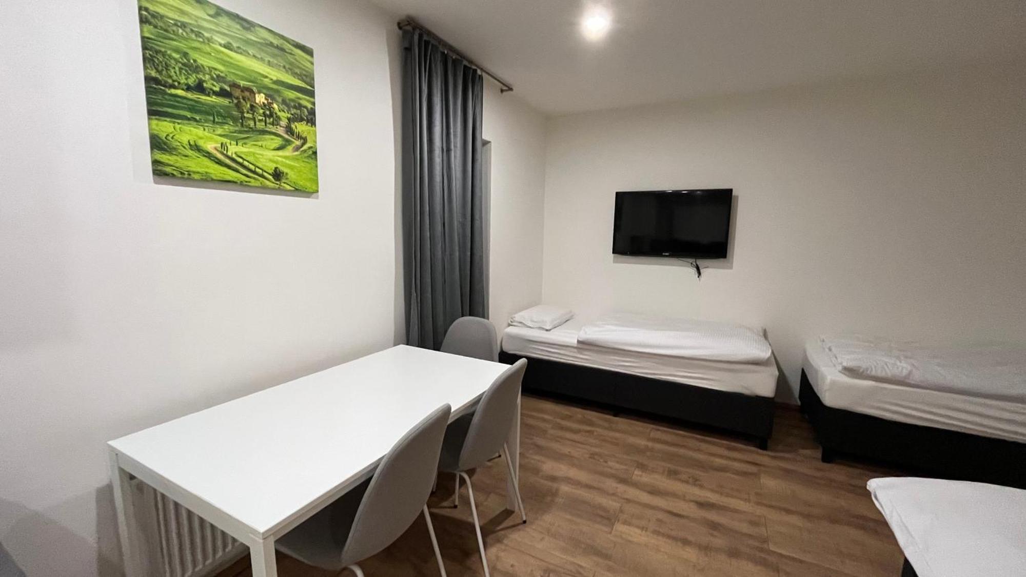 Apartment Golden Prague 78 Вестец Экстерьер фото